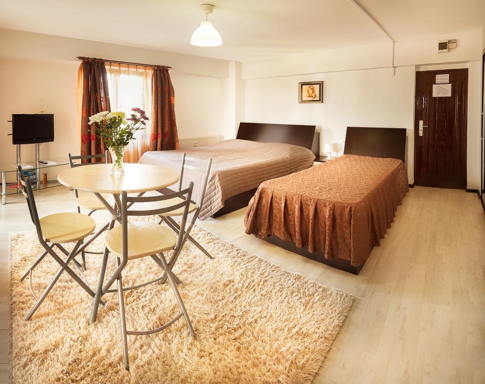 Il Primo Apartments Iasi Eksteriør bilde